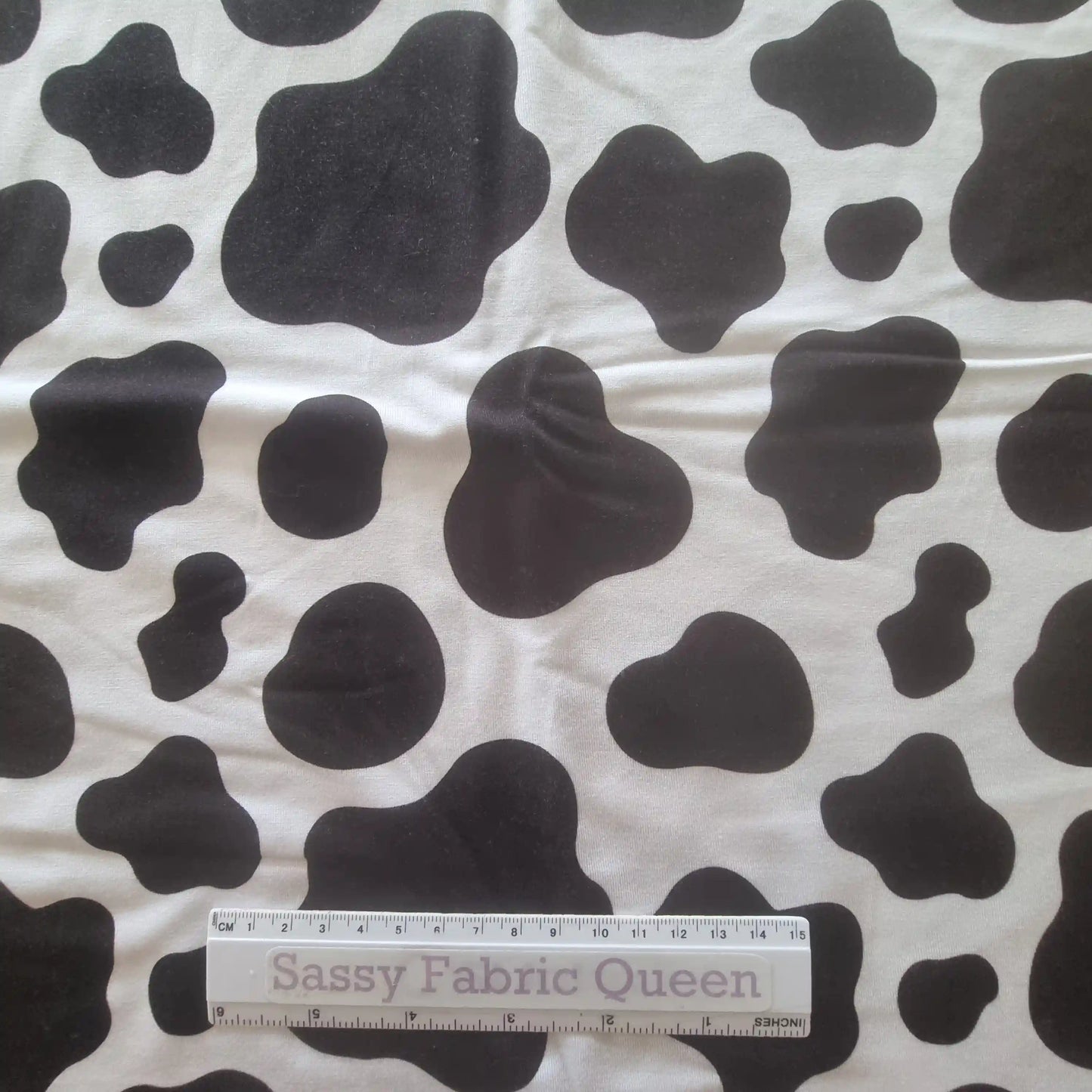 Cowhide, B&W LRG - Bamboo Lycra